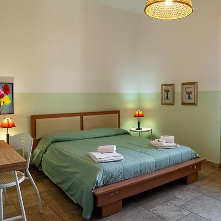 Masseria Agriturismo Il Sorriso Degli Ulivi - Dimora Di Charme Gallipoli Kültér fotó