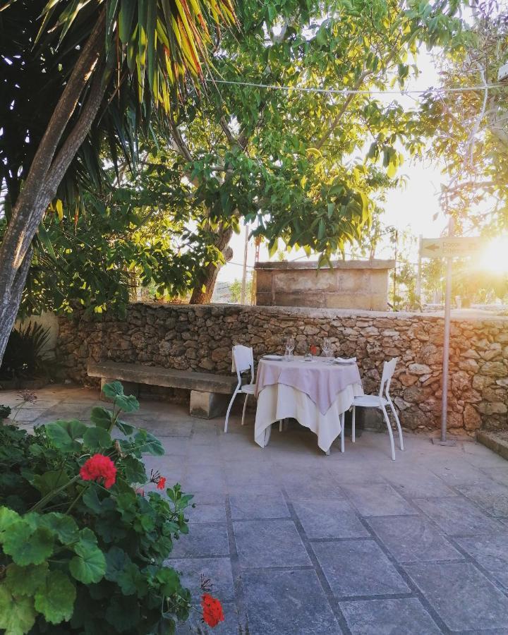 Masseria Agriturismo Il Sorriso Degli Ulivi - Dimora Di Charme Gallipoli Kültér fotó